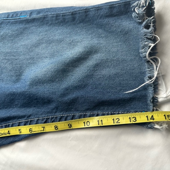 True Religion Blue Factory Distressed Cutoff Jean Shorts - Picture 9 of 9